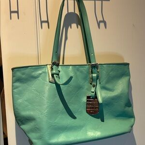 Longchamp Elegant Mint Green Leatger Tote Bag👝